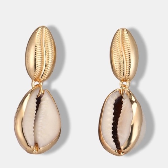 Trendy Gold shells earrings π - Picture 4 of 7